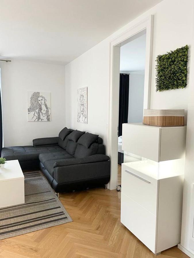 1St City La Opera Suites 비엔나 외부 사진